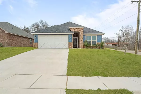 Weatherford, TX 76086,223 Clover Circle