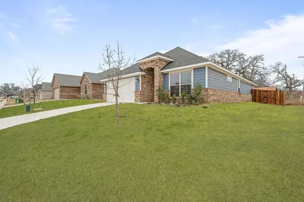 Weatherford, TX 76086,223 Clover Circle