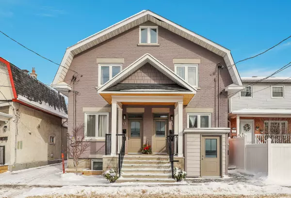 13 Marier AVE #2, Vanier And Kingsview Park, ON K1L 5S6