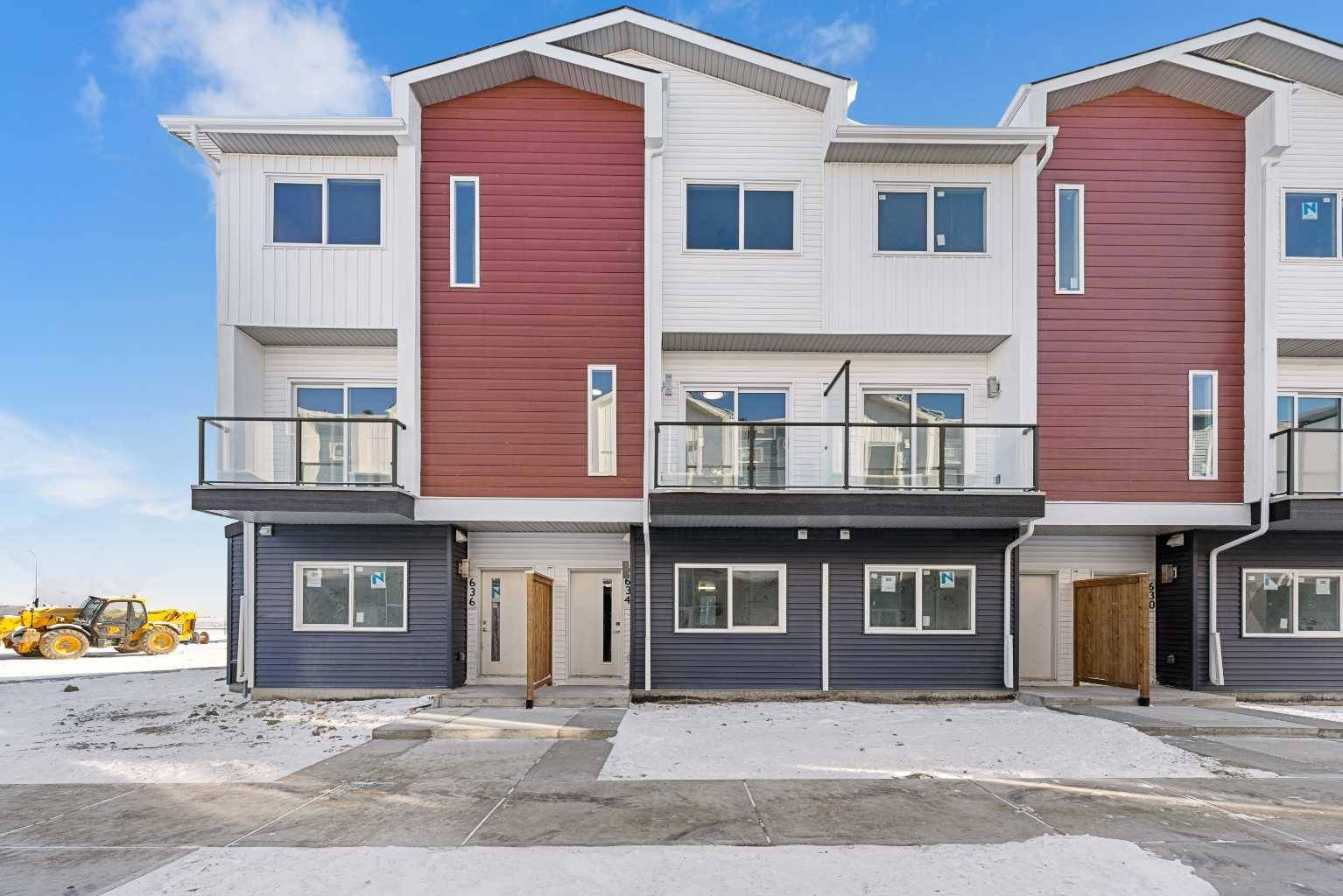 610 Red Sky Villas NE, Calgary, AB T3N 1V4