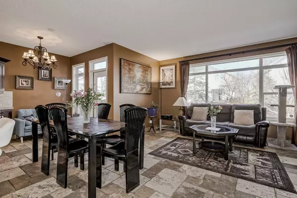 Calgary, AB T2Z 4L2,66 Copperfield Close Southeast