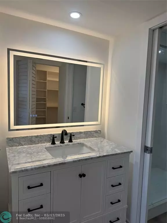 Pembroke Pines, FL 33027,701 SW 142nd Ave #408S