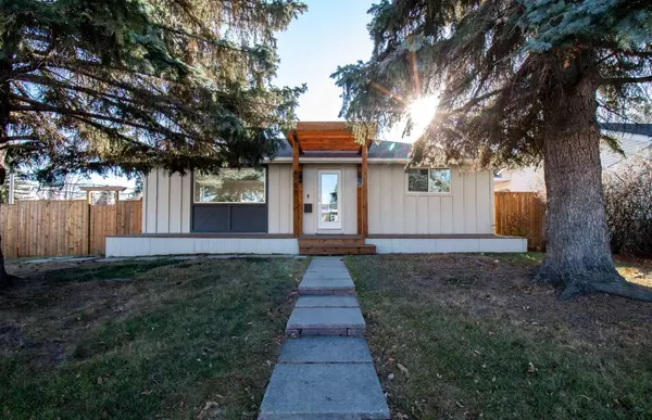 4703 26 AVE Southwest, Calgary, AB T3E 0R3