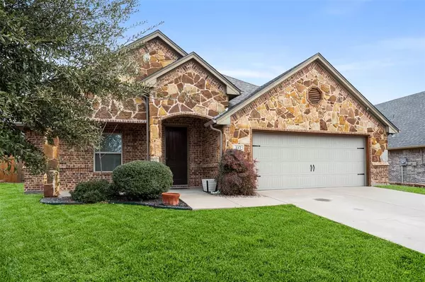 117 Donna Circle, Granbury, TX 76049