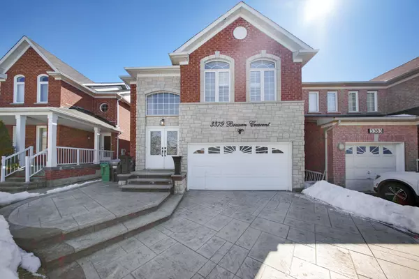 3379 Bruzan CRES, Mississauga, ON L5N 8M3