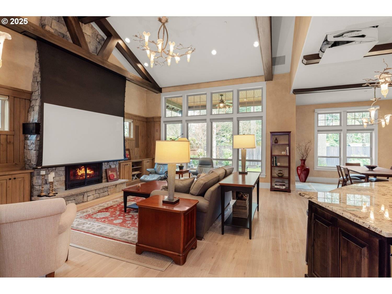 Lake Oswego, OR 97035,15960 PARKER RD