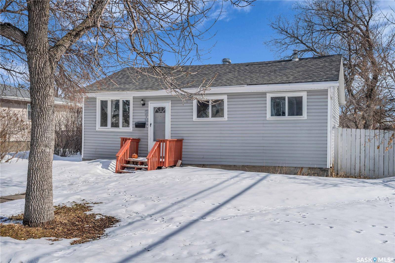 1777 Forget STREET, Regina, SK S4T 4Y6