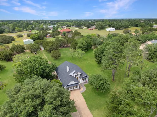 4312 Rhea Road, Granbury, TX 76049