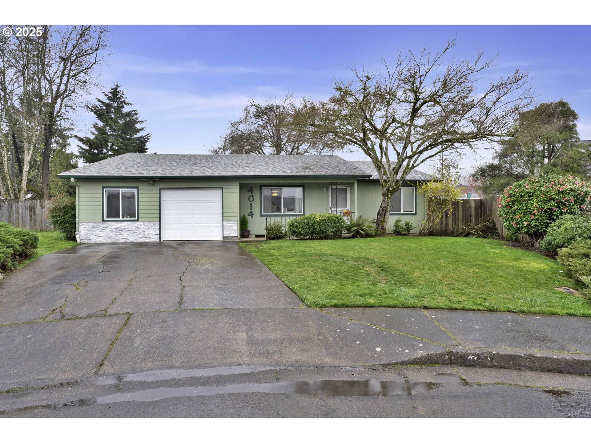 Eugene, OR 97402,4014 JOSH ST