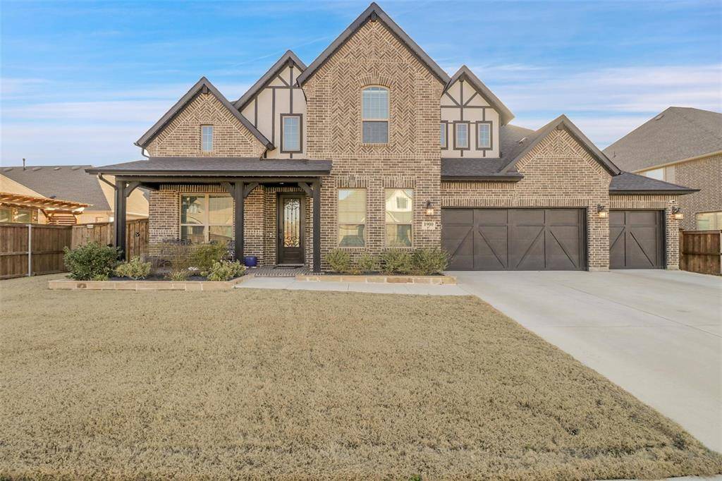 1900 Cedar Bluff Parkway, Mansfield, TX 76063