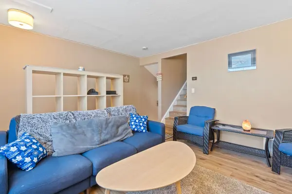 Tillsonburg, ON N4G 4E9,328 Quartertown Line