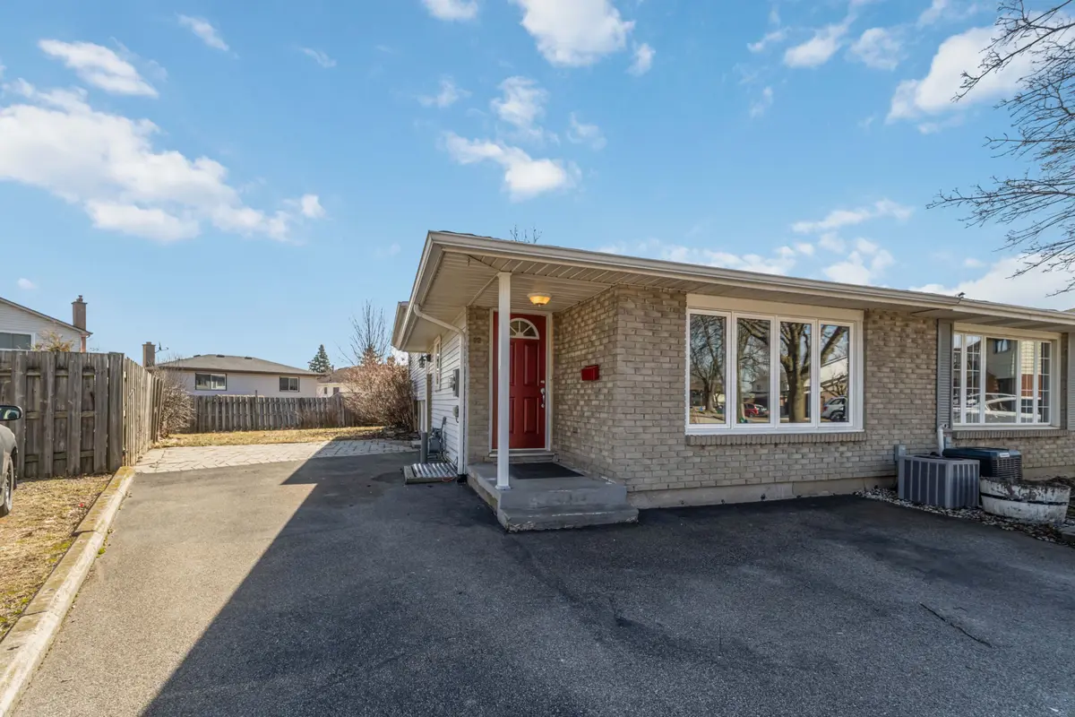 Thorold, ON L2V 4M5,62 Buchanan CRES