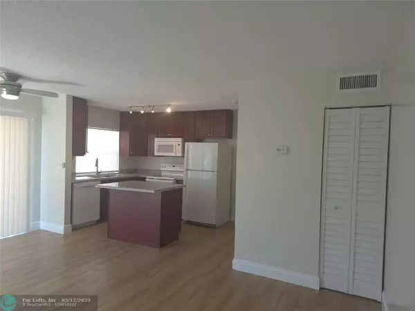 3107 NW 2nd Ter #3, Pompano Beach, FL 33064