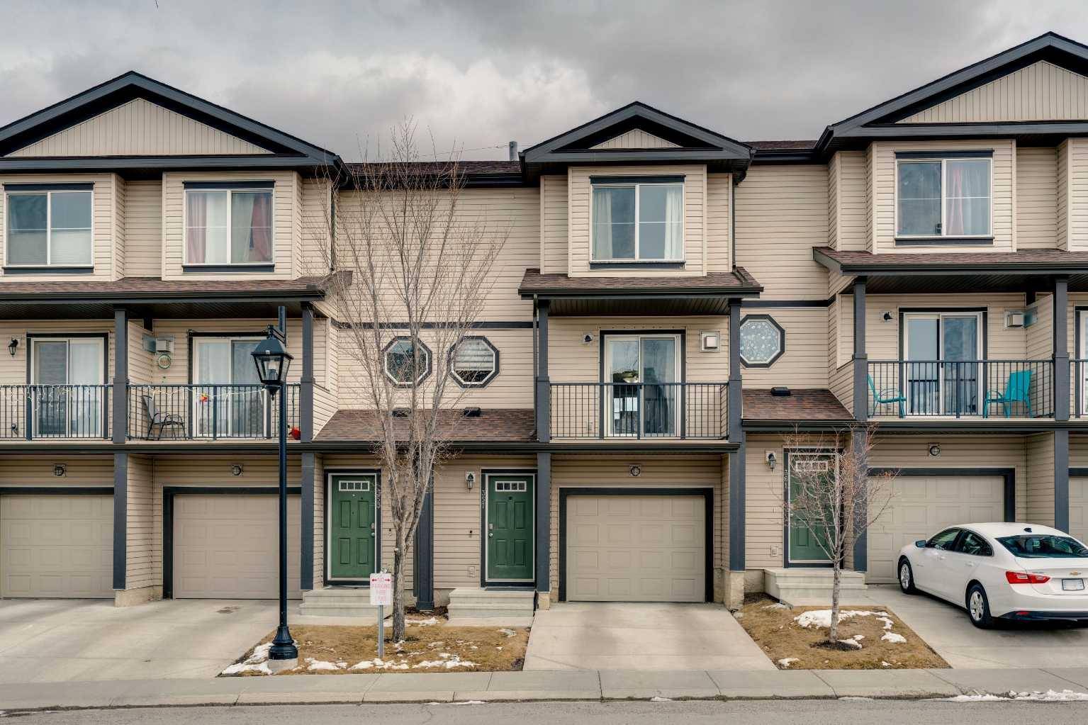 Calgary, AB T2Z 1G6,357 Copperpond LNDG Southeast