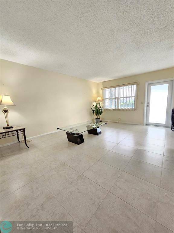 Deerfield Beach, FL 33442,413 Tilford S  #413