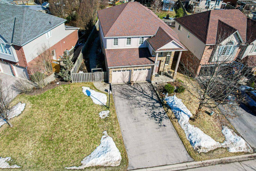 London South, ON N6M 1K4,510 South Leaksdale CIR