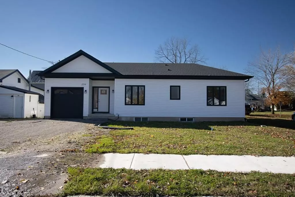 Southwest Middlesex, ON N0L 1M0,236 Elizabeth ST ##B