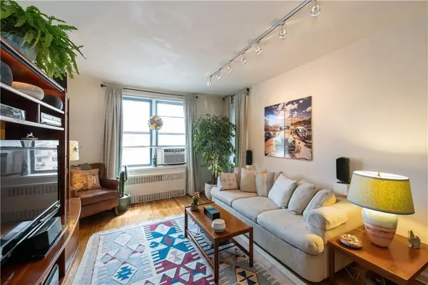 9902 3 AVE #4C, Brooklyn, NY 11209