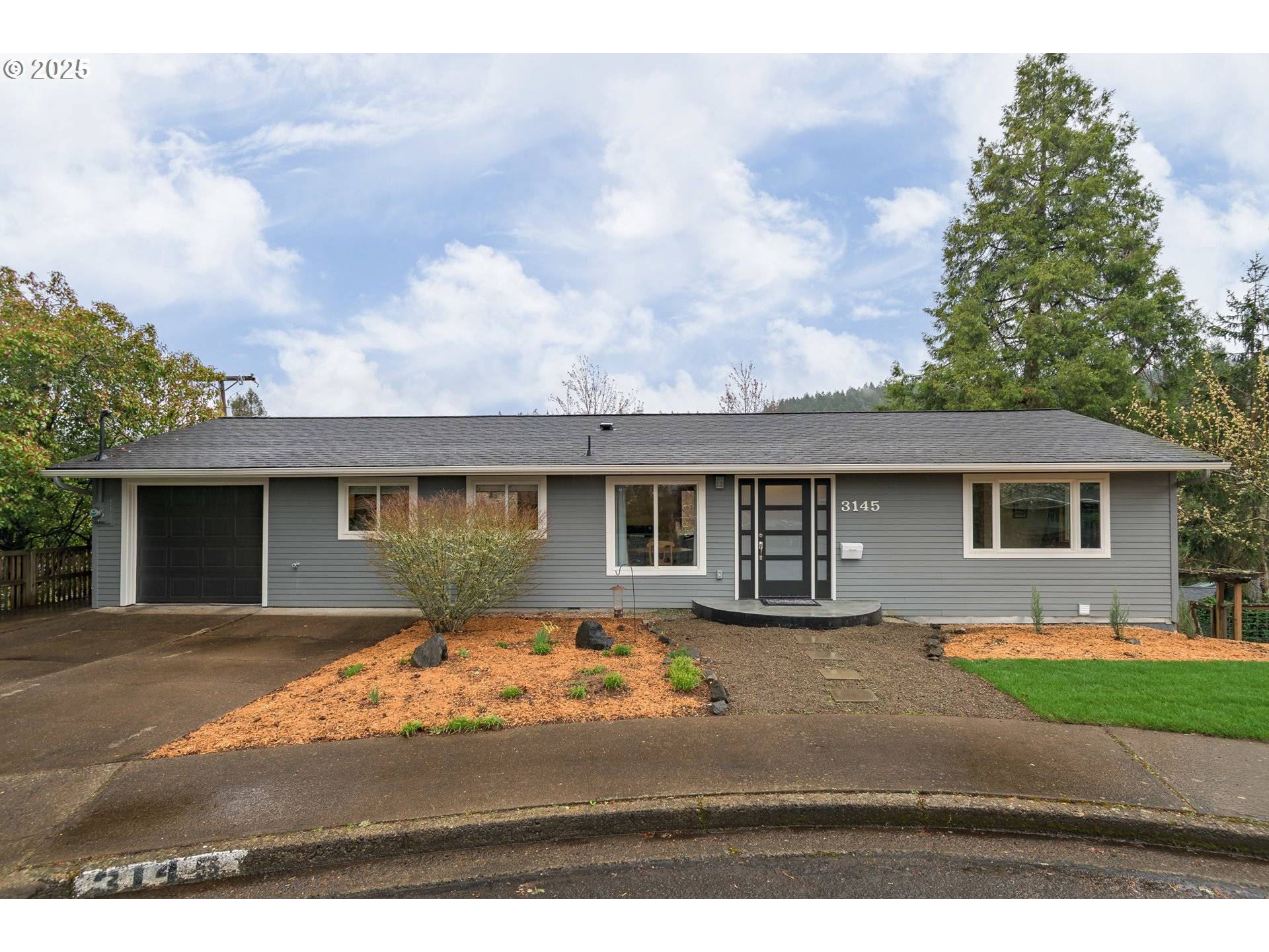 3145 NOB CT, Eugene, OR 97405