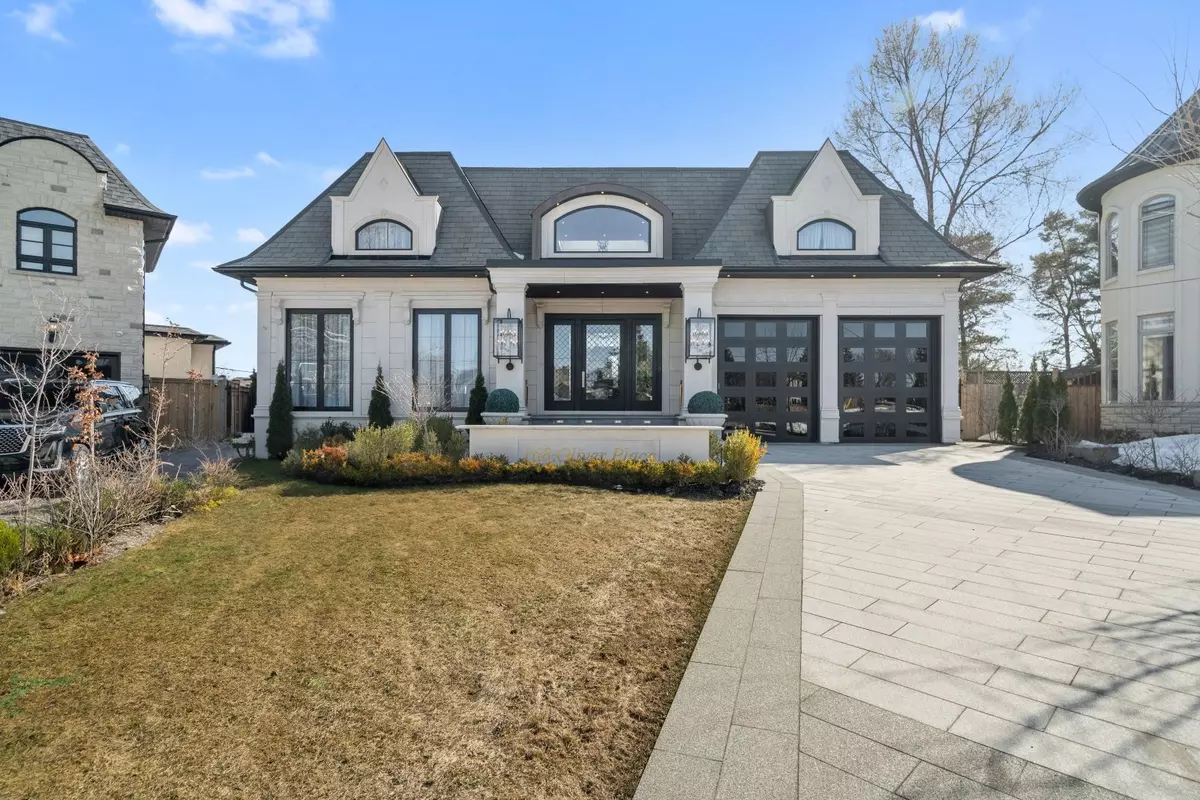 Oakville, ON L6H 1K8,168 Oliver PL