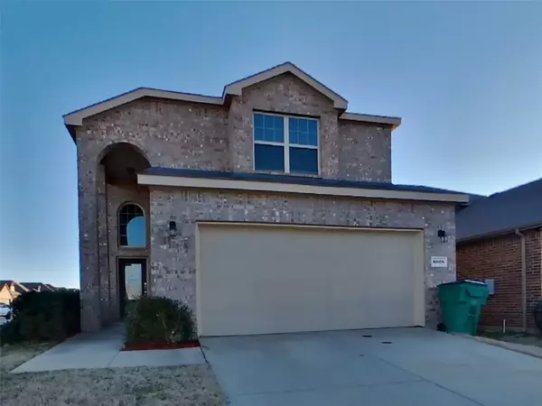 8928 Deadwood Lane, Aubrey, TX 76227