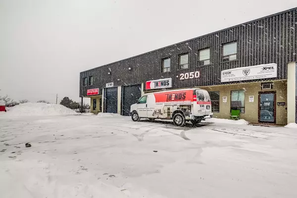 Oakville, ON L6L 2X8,2050 Speers RD #1