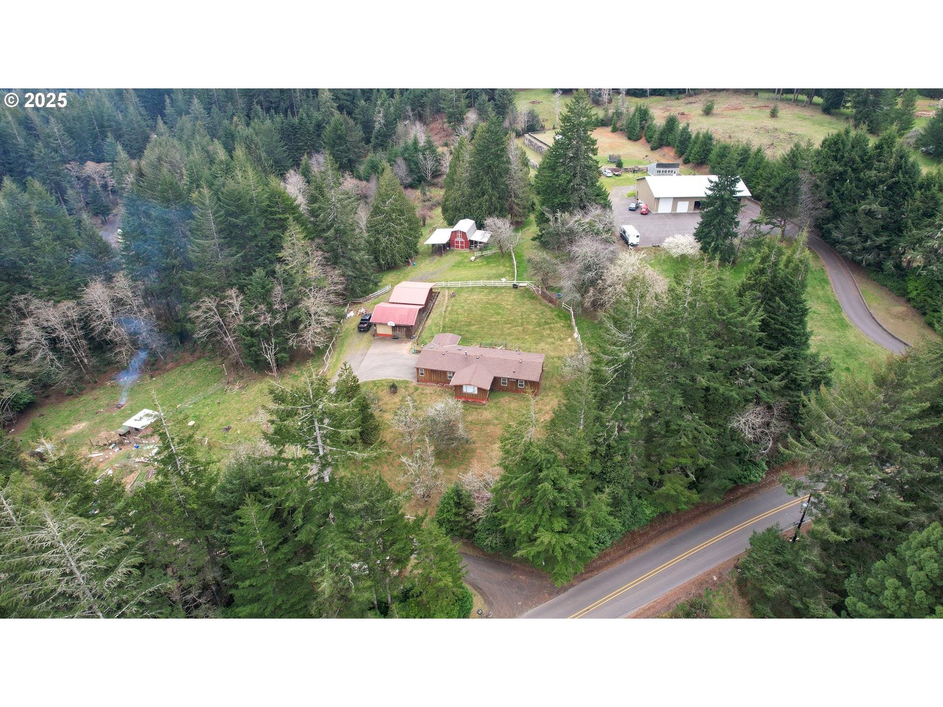 63172 SHINGLEHOUSE RD, Coos Bay, OR 97420