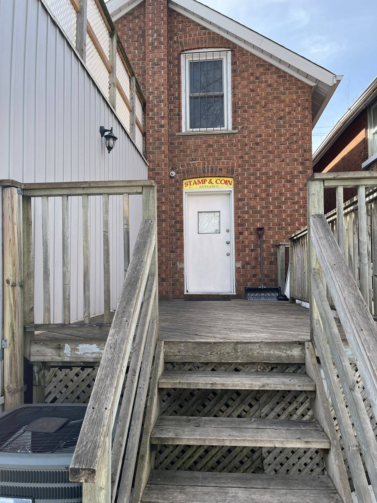 Barrie, ON L4N 3K7,90 Essa RD