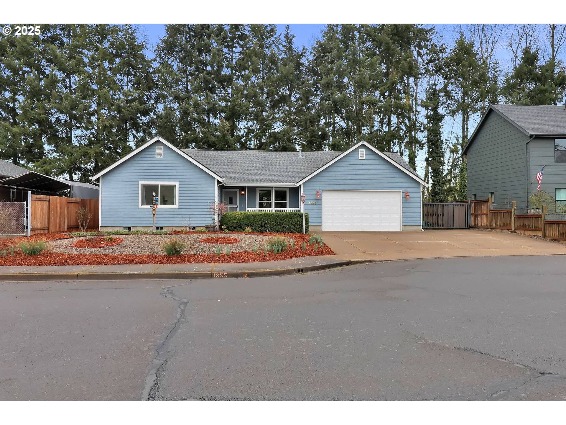 1355 VINE CT, Junction City, OR 97448