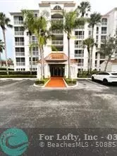 Pompano Beach, FL 33069,4106 W Palm Aire Dr  #63B