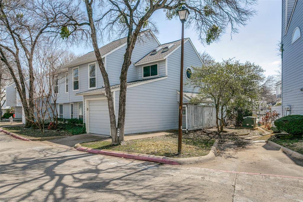 Irving, TX 75063,667 Cimarron Trail