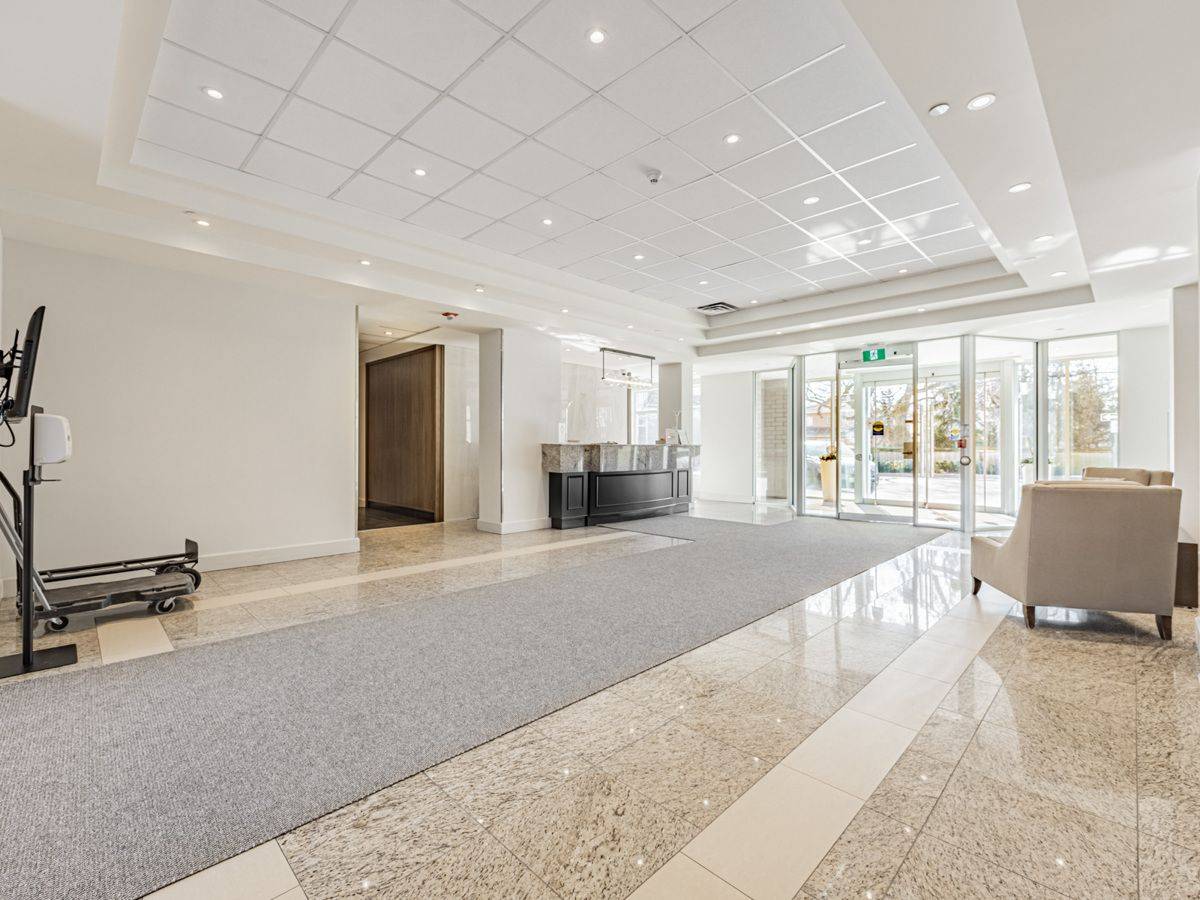 Toronto C06, ON M3H 0B2,701 Sheppard AVE W #116