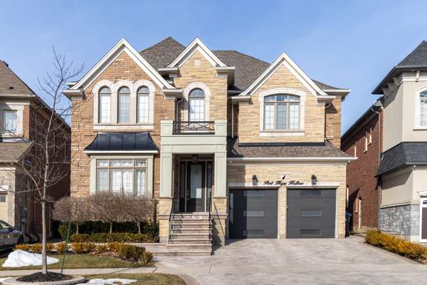 4 Port Hope HOLW, Brampton, ON L6Y 0C1