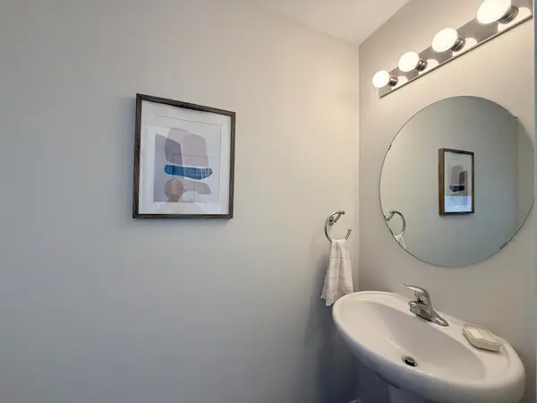 Barrhaven, ON K2J 0Z7,906 Caldermill private N/A