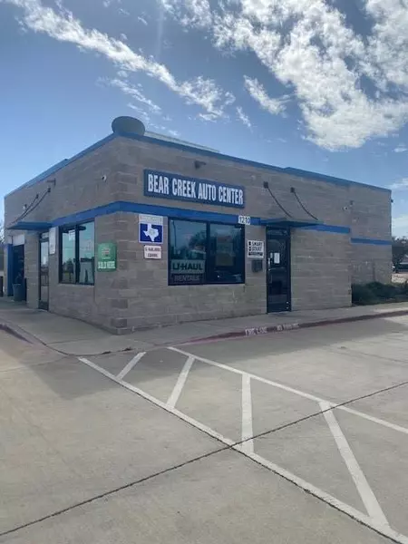 1210 E Bear Creek Road, Glenn Heights, TX 75154