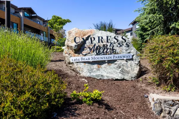 Langford, BC V9B 0R1,1464 Bear Mountain Pkwy #107