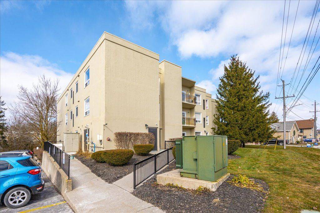 Centre Wellington, ON N1M 3R6,245 Queen ST W #301