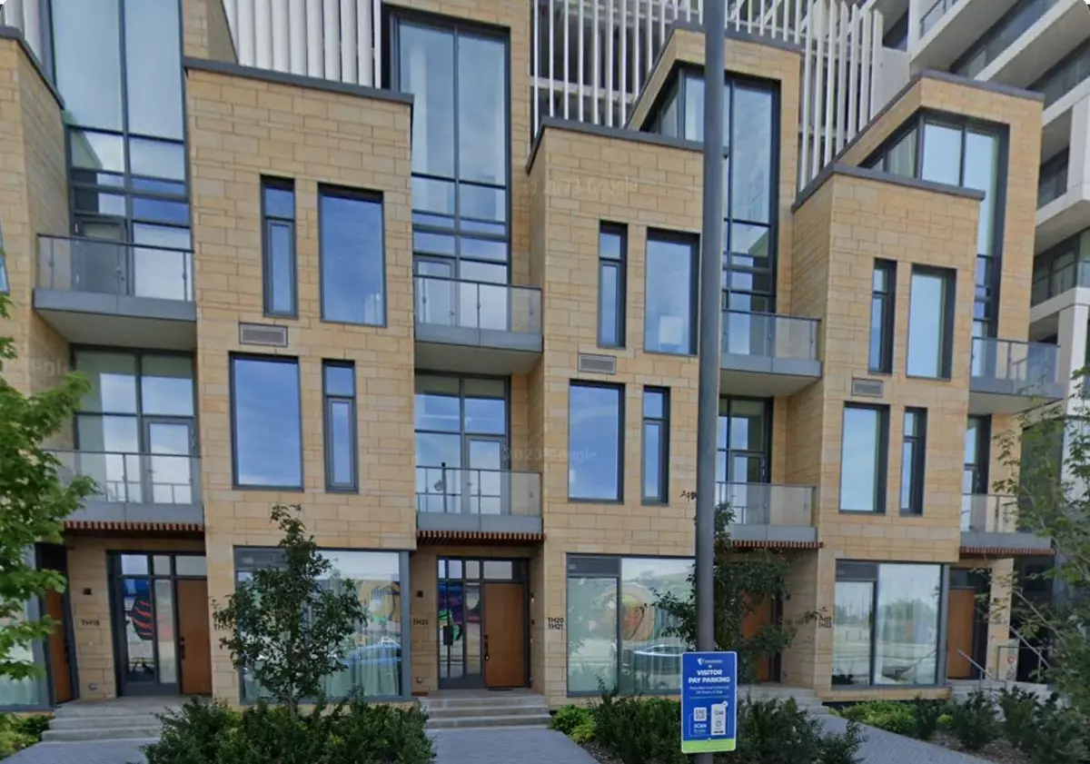 Vaughan, ON L4K 0M5,7 Buttermill AVE #TH 20
