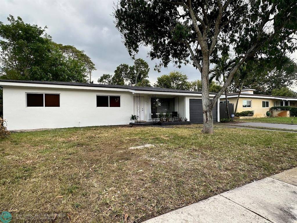 Fort Lauderdale, FL 33312,950 E Dayton Cir