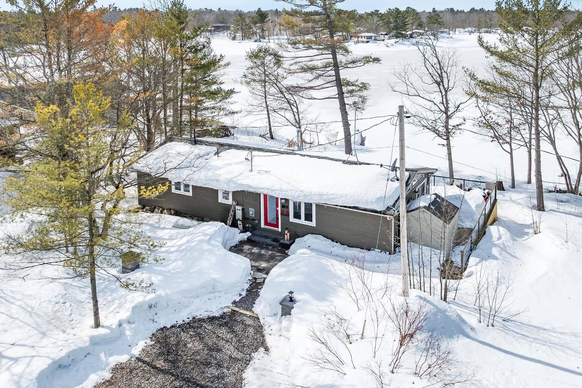 Georgian Bay, ON L0K 1S0,51 Harmony RD