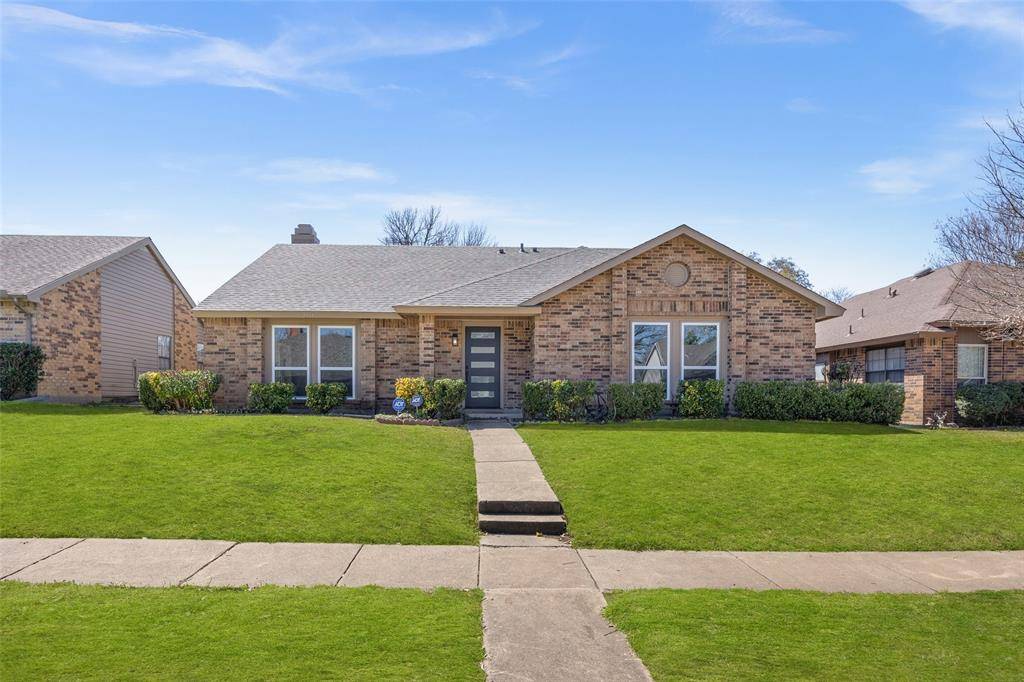 2933 Kingswood Drive, Garland, TX 75040