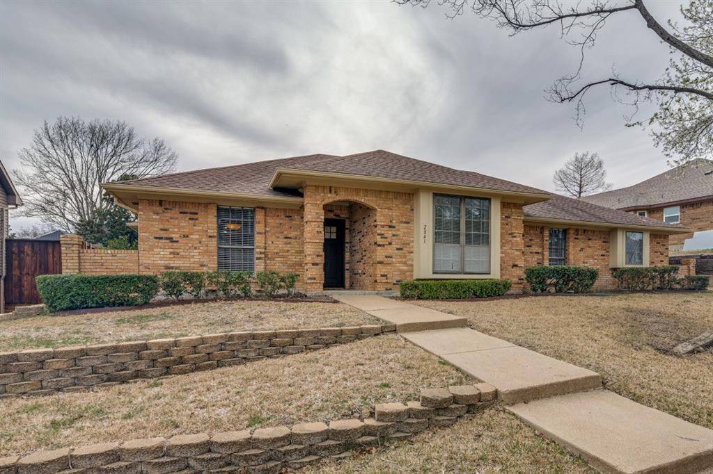 2841 Colleen Drive, Garland, TX 75043