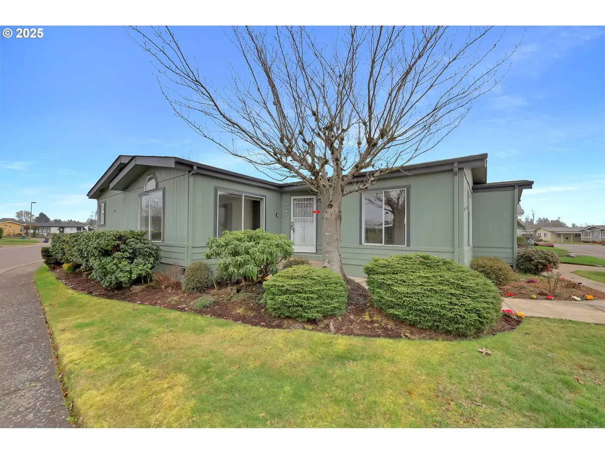 Eugene, OR 97408,3355 N DELTA HWY #127