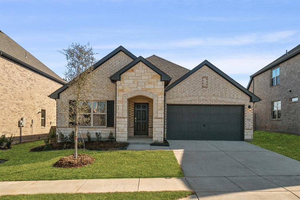 Midlothian, TX 76084,7322 Nandina Drive