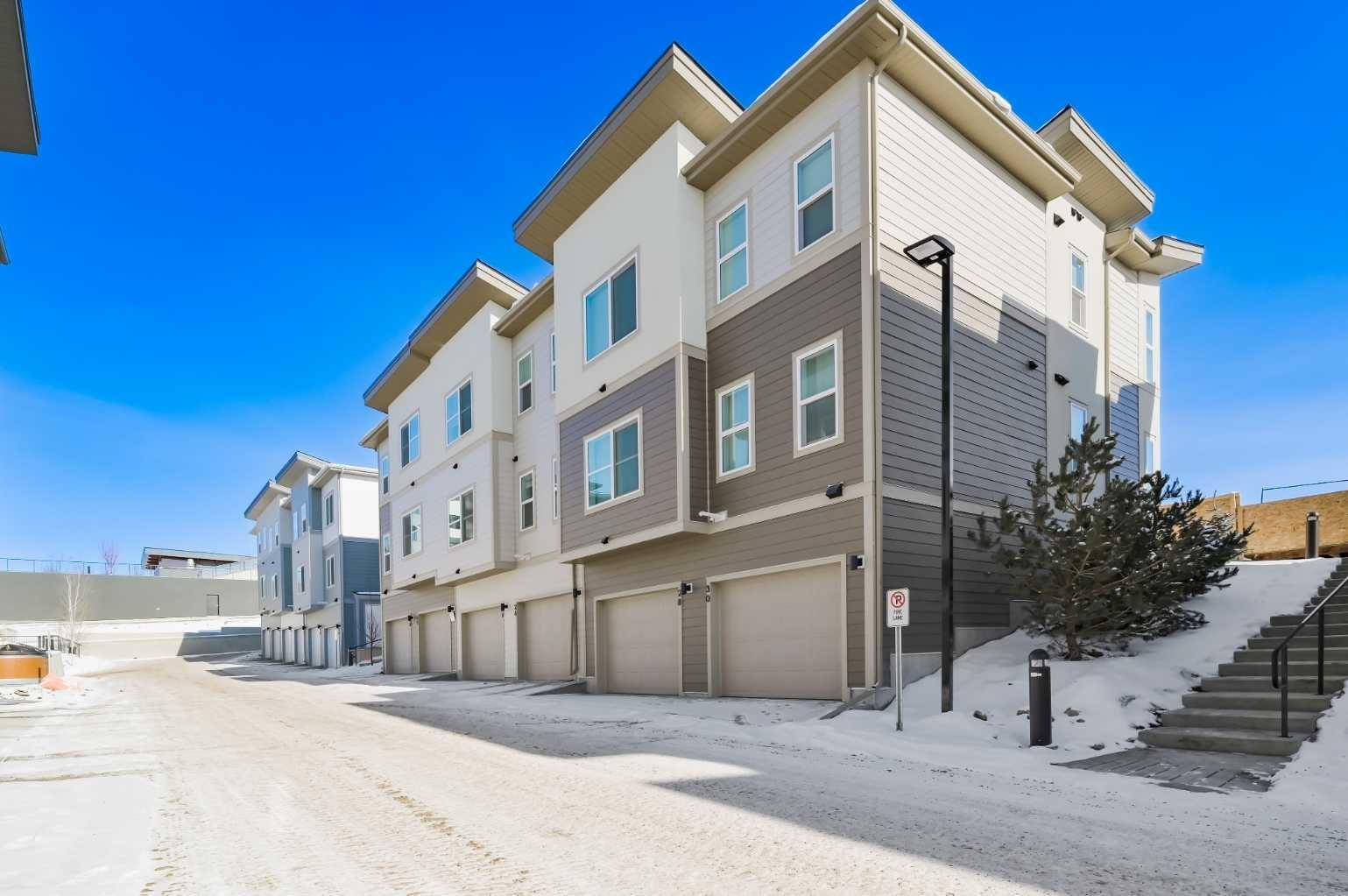 2117 81 ST SW #26, Calgary, AB T3H 6H5