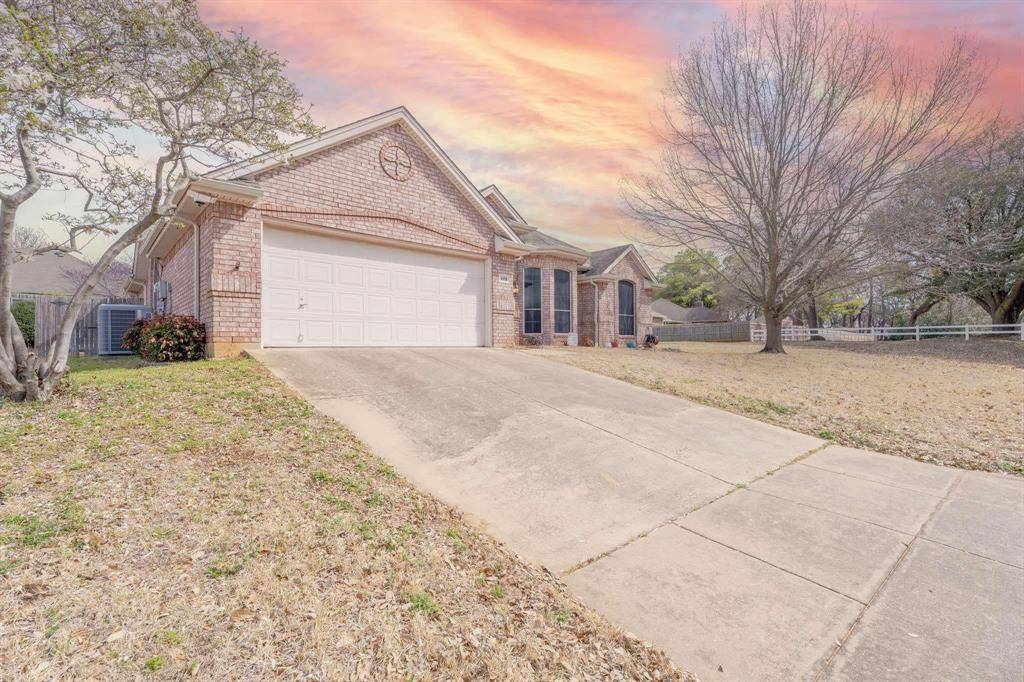 Arlington, TX 76013,409 Bryce Lane