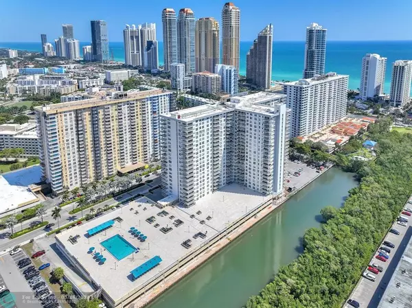 Sunny Isles Beach, FL 33160,230 174th St #1103