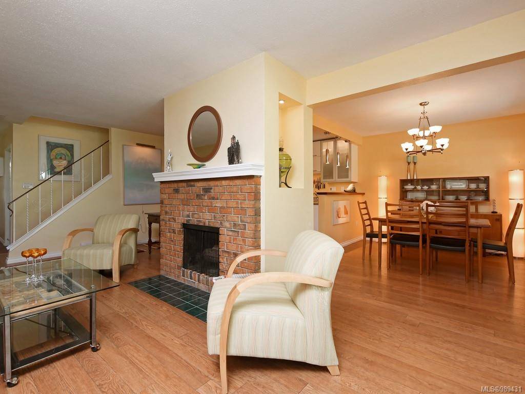 Central Saanich, BC V8M 1Y7,7751 East Saanich Rd #12