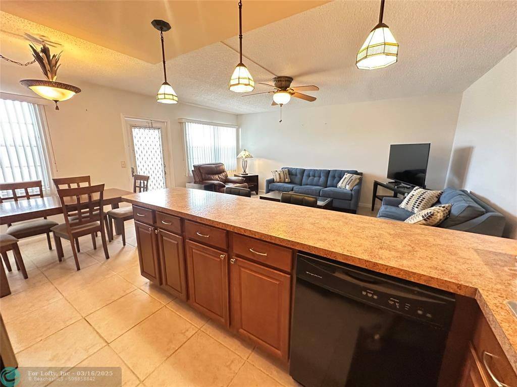 Deerfield Beach, FL 33442,4006 Ellesmere A  #4006