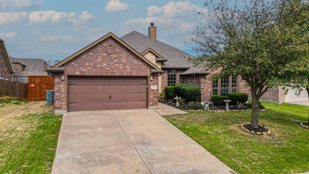 Weatherford, TX 76087,1605 Salado Trail